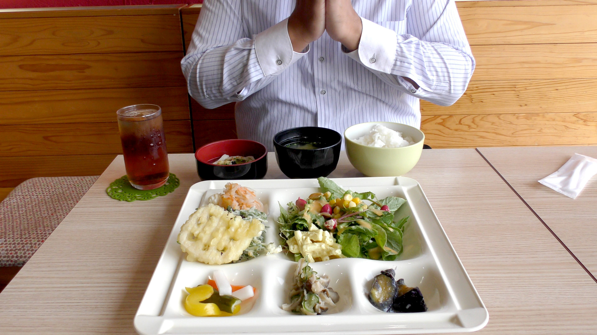 石崎の杜 歓鯨館-ホエルカム農家バイキング