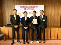 小松氏.jpg