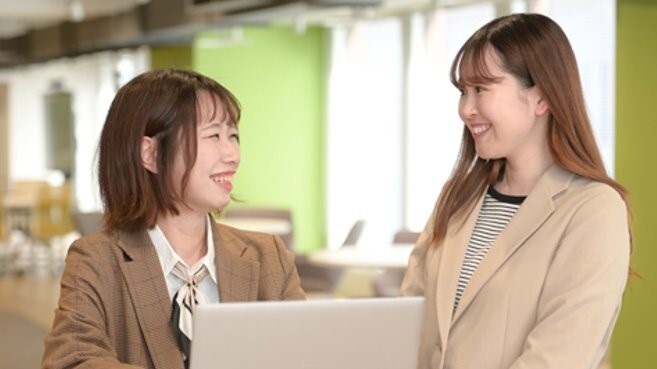 社員写真2.jpg